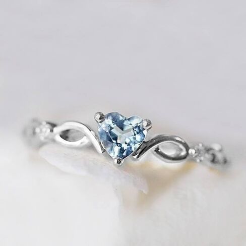 Delicate Heart Cubic Zirconia Rings for Women Exquisite Wedding Band Accessories in Kuwait