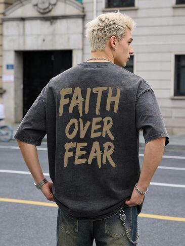 قميص Faith Over Fear للرجال تيشيرتات مسيحية كبيرة الحجم برسومات يسوع القديمة تي شيرت ملهم بغسل حمضي in Kuwait