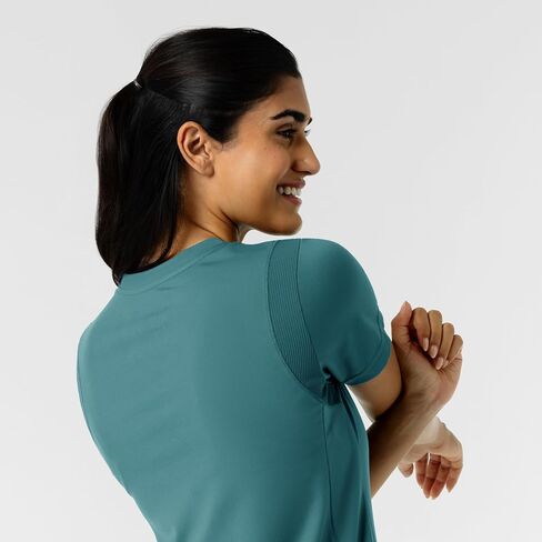 Wink Women's Women's 2-Pocket Scrub Top in Saudi Arabia
