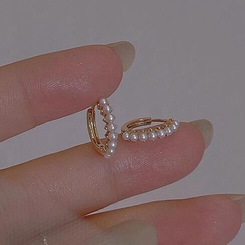 Mini Rice Pearl Huggie Hoop Earrings, Geometric Circle Ear Cuff with Simulated Pearls for Women, Elegant Minimalist Everyday Jewelry, All-Season Wear for Girlfriend and Friends in Kuwait