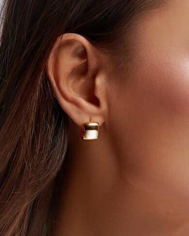 VÓEN Refined Glow Mini Hoops – 14K Yellow Gold Huggie Hoop Earrings for Women - 13.5mm Small Gold Earrings for Women - Lightweight Hypoallergenic Thick Hoops in Saudi Arabia