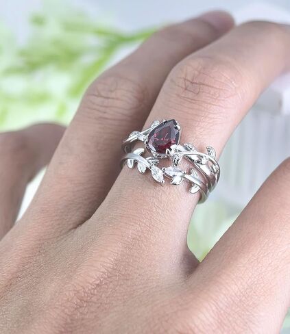 Wasee January Birthstone Ring Set 925 Sterling Silver Garnet Ring Set Pear Shaped Leaf Promise Ring for Her Birthday Anniversary Christmas Jewelry Gifts for Women,Ring Size 5 in Saudi Arabia