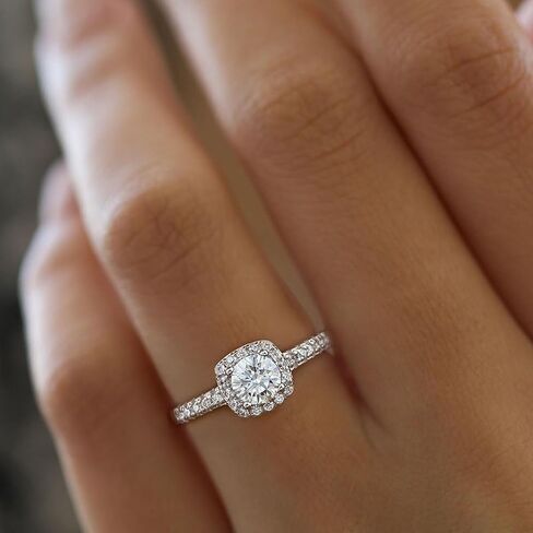 1 PC Moissanite 0.5ct Classic Square Pack Engagement Ring Promise Eternity Ring for Women Wedding Rings Jewelry Gift Friendship Promise Fashion Jewelry Fine Valentine's Day Gifts in Kuwait