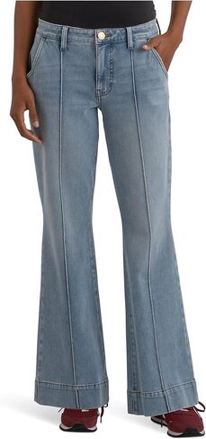 KUT من Kloth Ana High-Rise Fab Ab Flare Front Pin Tuck في الاعتبار in Kuwait
