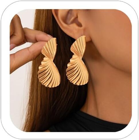 Gold Statement Drop Earrings Chunky Geometric Texture Earrings for Women Simple Irregular Rhombus Earrings Accessories in Kuwait