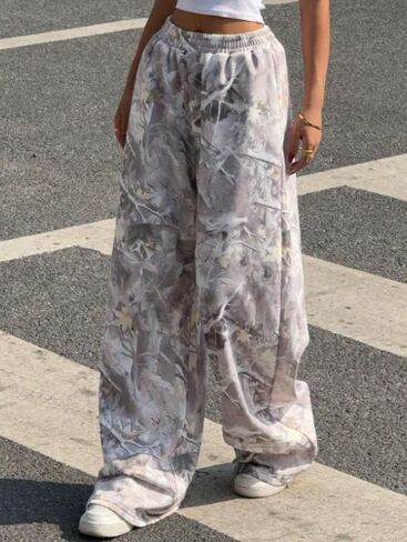 Women's Camo Wide Leg Loose Pants Drawstring Waist Baggy Sweatpants with Pocket and Branch Print in Kuwait