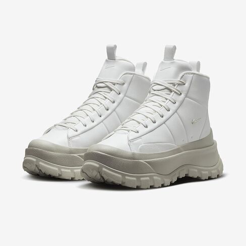 حذاء Nike Blazer Roam متوسط ​​الشتاء للنساء (FQ9065-100، أبيض ساميت/عظمة فاتحة/ذهبي جامعي/فانتوم) مقاس 8.5 in Kuwait