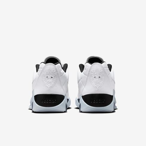 Nike Lebron Witness 9 Basketball Shoes (White/Neutral Grey/Black) Size 11.5 in Kuwait