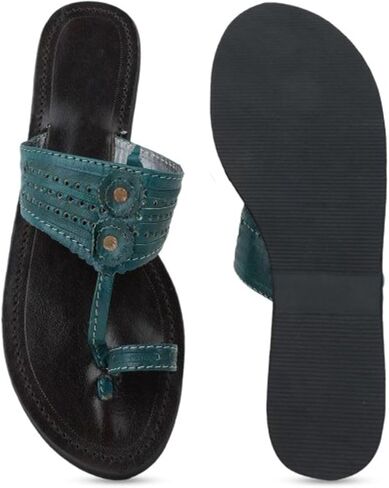 Women’s Kolhapuri Leather Flat Sandals with Toe Ring | Handcrafted Ethnic Slip-On Flats | Comfortable Casual & Festive Footwear in Saudi Arabia