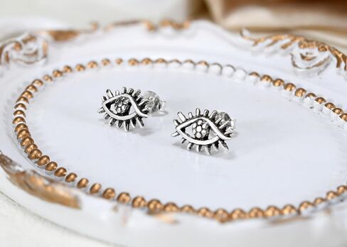 AeraVida Protection All-Seeing Eye .925 Sterling Silver Stud Earrings, Spiritual Evil Eye Symbol Jewelry, Minimalist Guardian Talisman Fashion Gift in Kuwait
