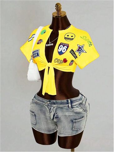MakeMeChic Women's Cropped T Shirts Knot Graphic Tees V Neck Short Sleeve Y2K Summer Streetwear in Kuwait