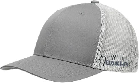 Oakley Men's Golf Cresting Trucker Hat in Kuwait