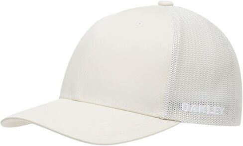 Oakley Men's Golf Cresting Trucker Hat in Kuwait