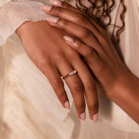 CAITLYNMINIMALIST CZ Diamond Baguette Signet Rings for Women, Stackable Gemstone Gold Ring Bands, Minimalist 18K Gold Plated Silver Jewelry, Gift for Her in Saudi Arabia