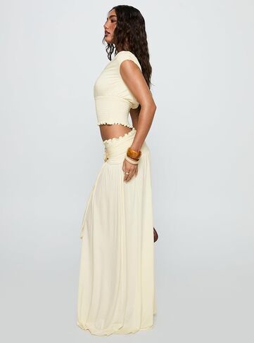 Princess Polly Women's Full Orbit Shirred Maxi Skirt in Saudi Arabia