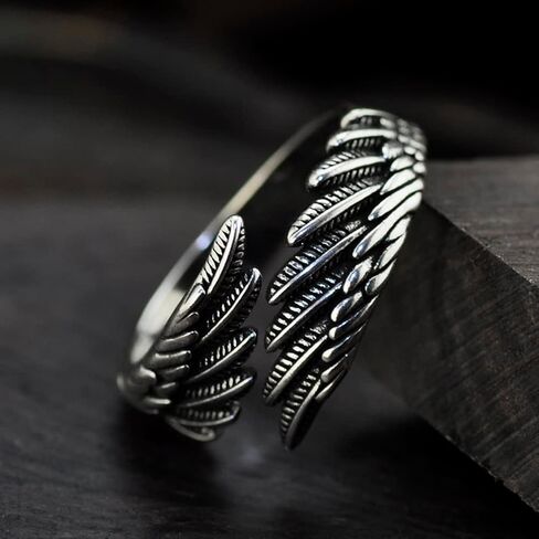 Open Angel Wings Rings for Women, Vintage Adjustable Feather Ring Hypoallergenic Statement Angel Ring Christmas Wing Ring Jewelry Gifts for Women Men in Saudi Arabia