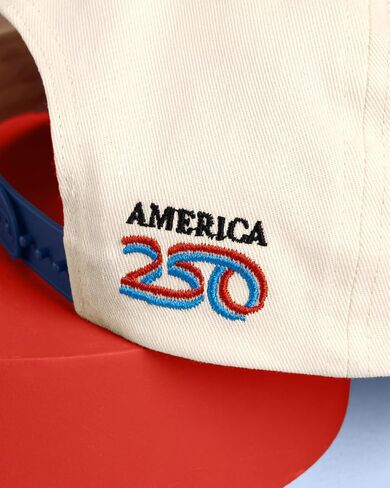 xo، قبعة Fetti All American Trucker | أمريكا 250، وطنية، الرابع من يوليو، حفلة الولايات المتحدة الأمريكية، مطرزة باللون الأحمر والأزرق، سناب باك، الطبخ الصيفي in Kuwait