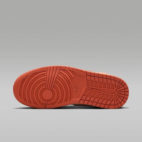 حذاء Air Jordan 1 متوسط ​​للنساء (جذور الشراع/جذر الفوة/موسلين/جذر الفوة الخفيف) مقاس 6.5 in Kuwait