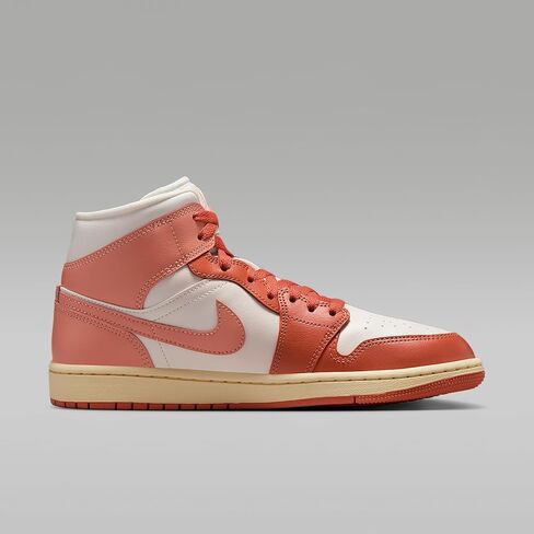 حذاء Air Jordan 1 متوسط ​​للنساء (جذور الشراع/جذر الفوة/موسلين/جذر الفوة الخفيف) مقاس 6.5 in Kuwait