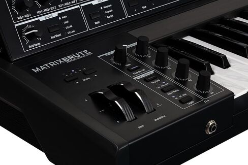 Arturia MatrixBrute Noir مركب تناظري ذو 49 مفتاحًا باللون الأسود in Kuwait