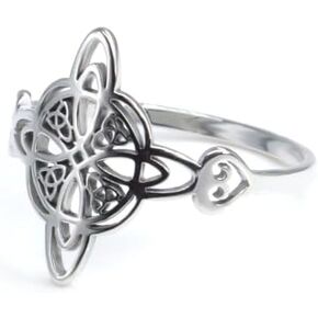 Witches Knot Ring for Women Stainless Steel Heart Shaped Witchcraft Celtic Amulet Ring Geometric Quaternary Celtic Knot Ring Vintage Jewelry Gift in Saudi Arabia