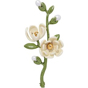White Magnolia Flower Brooch for Women Vintage Floral Lapel Pin Wedding Bridal Party Jewelry in Saudi Arabia
