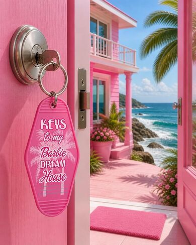 سلسلة مفاتيح My Barbie Dream House، باللون الوردي، على طراز موتيل قديم، وبطاقة حقيبة، وتصميم خلفي قديم in Kuwait