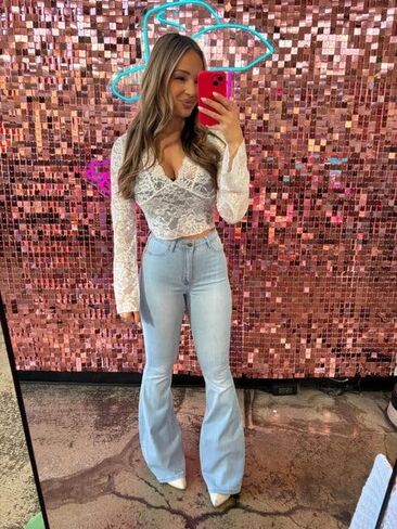 Willow Boutique Fiona High Waisted Bell Bottom Flare Jeans - Light Wash in Saudi Arabia
