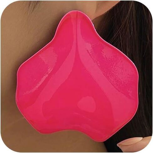 Large Vintage Chunky Red Metal Petal Earrings for Women Retro Bold Statement Exaggerated Big Irregular Geometric Earring Party Jewelry Gift Accessories in Saudi Arabia