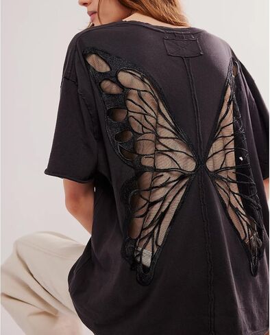 Oversized Graphic Tees for Women Y2k Butterfly Back Baggy Tshirts Top Vintage T Shirt Cute Teen Girl Clothes in Saudi Arabia