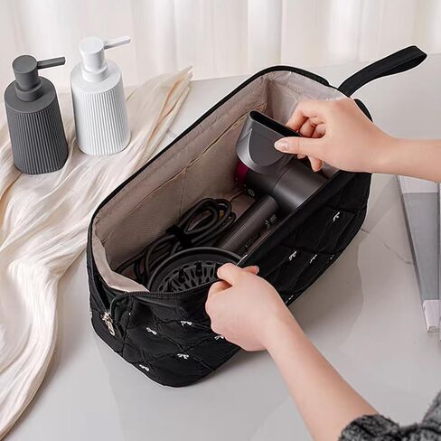 Stratalife Quilted Hair Tools Travel Bag with Polishing Cloth Compatible with Dyson Airwrap Shark Flex Style, Portable Toiletry Bag Hair Dryer Curling Iron Carrying Case Travel Essentials Black Bow in Saudi Arabia