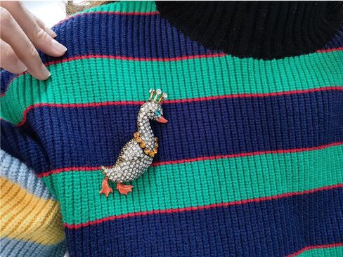Rhinestone Duck Animal Brooch Pin for Women Gold Plated Fashion Crystal Queen King Goose Pendant Brooches Lapel Pins Dainty Dress Accessories Cute Graduation Honors Easter Jewelry Gift in Kuwait