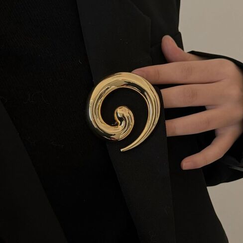 Gold Brooches Large Brooch and Pins for Women Vintage Brooches Pins for Backpacks and Jackets in Kuwait