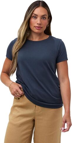 Fresh Clean Threads Crew Neck T-Shirt for Women - Workout and Casual Wear in Saudi Arabia