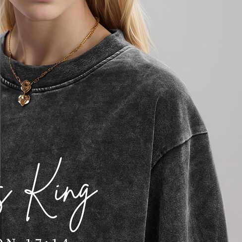 KIEKIECOO Womens Cropped Acid Wash Tshirt Vintage Christian Graphic Crop Tops Tees Oversized Christ is King Faith Gifts Shirt in Saudi Arabia