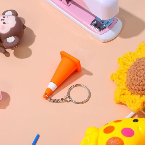 GALPADA Kawaii Mini Traffic Conechain Keychain PVC سبائك الزنك ملحق لطيف للبنين حقيبة مدرسية محفظة سحر هدية الحفلة in Kuwait