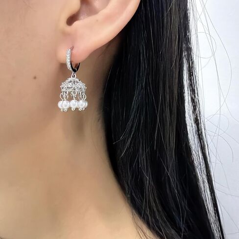 Dainty Jhumka Bell Pearl CZ صغير هوب متدلي أقراط للنساء 925 فضة دبوس مطرز باللؤلؤ شرابة هندية تقليدية بوليوود Jhumki Huggie Hoops حلق بوهو مجوهرات الزفاف الزفاف in Kuwait