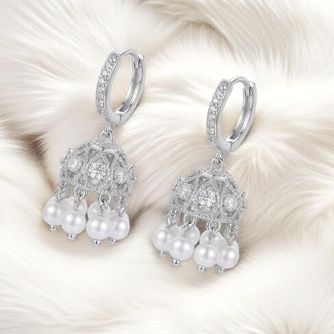 Dainty Jhumka Bell Pearl CZ صغير هوب متدلي أقراط للنساء 925 فضة دبوس مطرز باللؤلؤ شرابة هندية تقليدية بوليوود Jhumki Huggie Hoops حلق بوهو مجوهرات الزفاف الزفاف in Kuwait