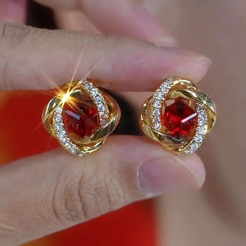 Square Zircon Earrings, Super Sparkly and Versatile, Trendy Earrings, Light Luxury High-End Jewelry, Suitable for Everyday Wear in Kuwait