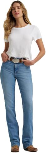 Wrangler Women's Rodeo Camila High Rise Jeans in Kuwait