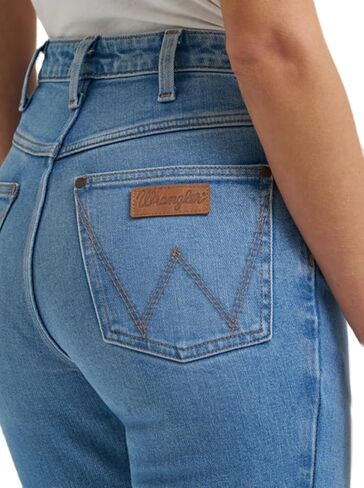 Wrangler Women's Rodeo Camila High Rise Jeans in Kuwait