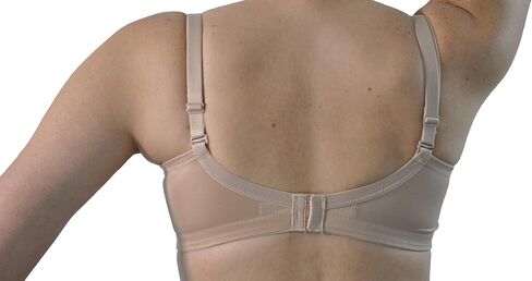 Nearly Me - #540 Molded Cup Pocket Bra, Black (Size: 40D) in Saudi Arabia