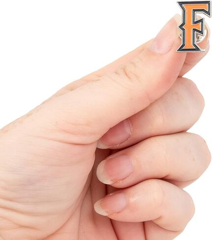 دبوس صدرية من Desert Cactus Cal State Fullerton University CSUF Titans مصنوع من المعدن للملابس الرسمية، ومجوهرات الحقائب والقبعات، وربطة عنق (دبوس A) in Kuwait