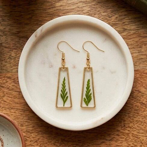 Plant Earrings, Leaf Earrings, Green Leaf Earrings, for Nature Lovers and Gift Giving in Saudi Arabia