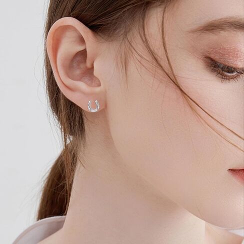 Horseshoe Earrings Lucky Horseshoe Stud Earrings Horseshoe Jewelry for Women Men Birthday Graduation Gifts for Mom Sister Daughter in Saudi Arabia