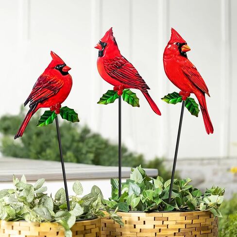 WAIU Metal Cardinal Garden Stakes 3 Pack Outdoor Yard Art, Outside Decorations for Yard,Garden Decorations in Saudi Arabia