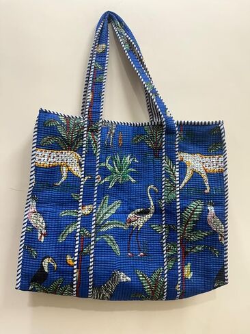 Quilted Cotton Tote Bag, Jungle Flower Safari Tropical Print, Large zipper Double Handle bag 18x6x18 Inches, Unisex in Kuwait