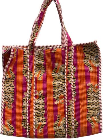Quilted Cotton Tote Bag, Jungle Flower Safari Tropical Print, Large zipper Double Handle bag 18x6x18 Inches, Unisex in Kuwait