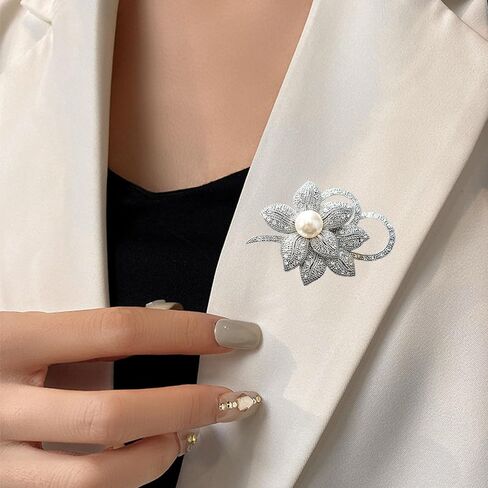 Crystal Pearl Flower Brooch Pin for Women, Rhinestone Floral Brooch Wedding Jewelry, Shiny Pin for Party Dance Banquet Dress Coat Accessories in Saudi Arabia