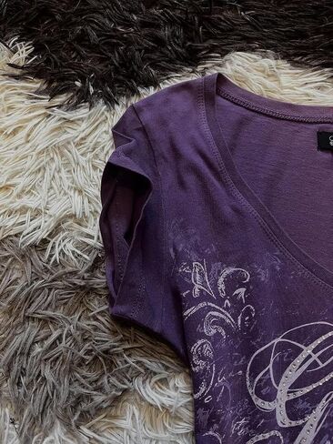 Y2K Graphic T-Shirt for Women 2000s Clothes Grunge Emo Streetwear Shirts Slim Fit Cool Butterfly Skull Aesthetic Tee in Kuwait
